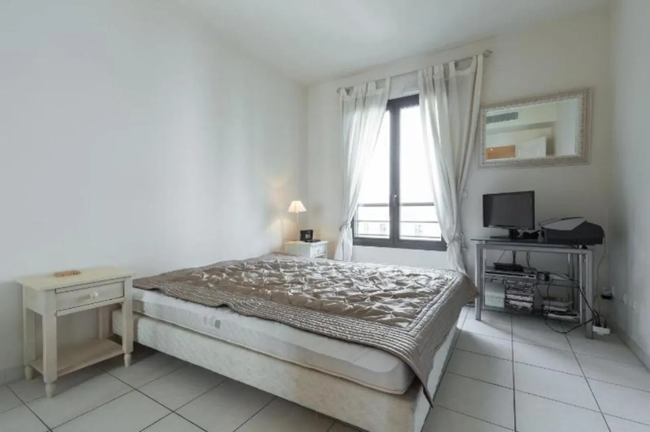 Cannes Centre 2Mins From Beach Stunning 3-Bed Apt France